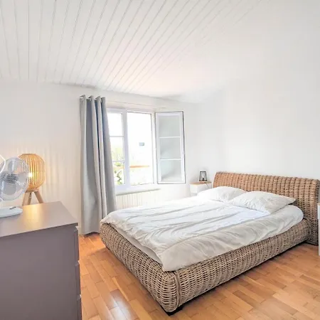 Vila Grande Maison De Famille Avec Piscine Proche