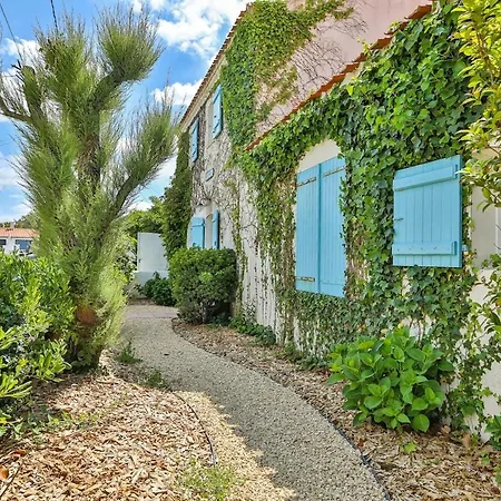 Grande Maison De Famille Avec Piscine Proche *