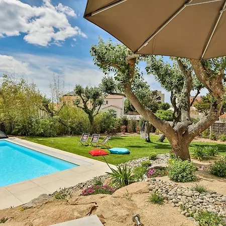 Grande Maison De Famille Avec Piscine Proche Vila